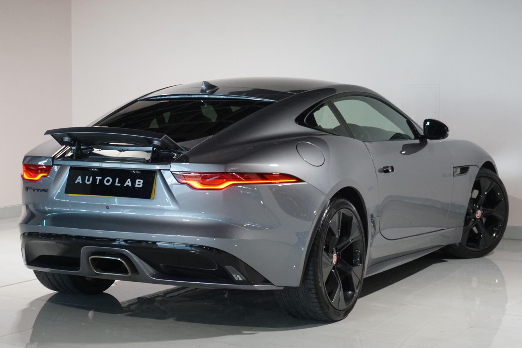 Jaguar F-Type 2.0i R-Dynamic Coupe 2dr Petrol Auto Euro 6 (s/s) (300 ps)